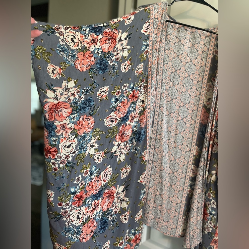 Floral kimono
